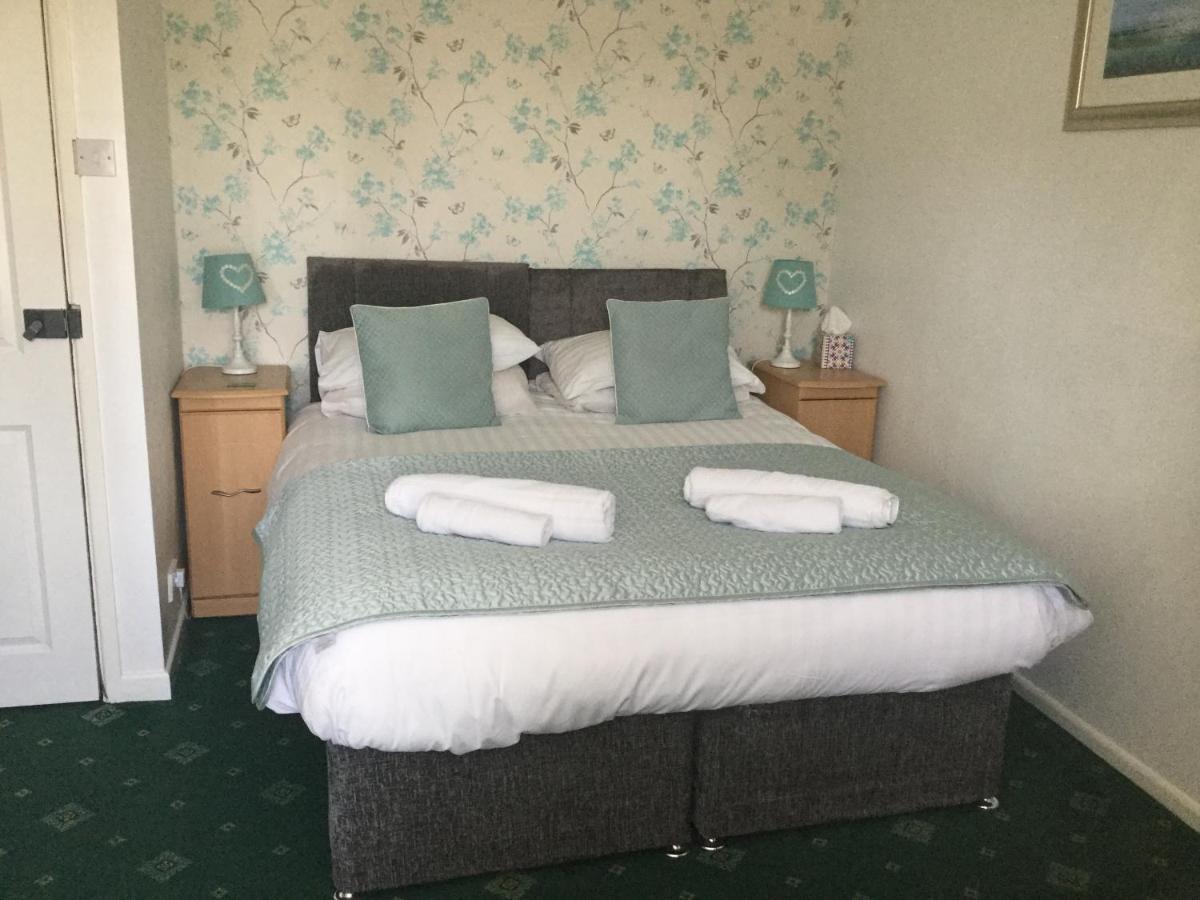Earlston House 4* Paignton
